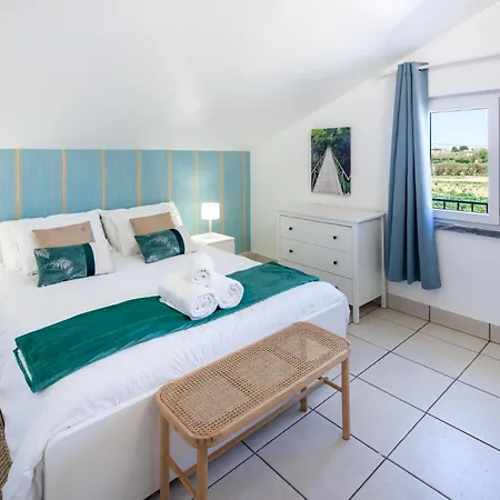 Silvercoast Apartments - Swimming Pool & Jacuzzi Atouguia Da Baleia Exterior foto